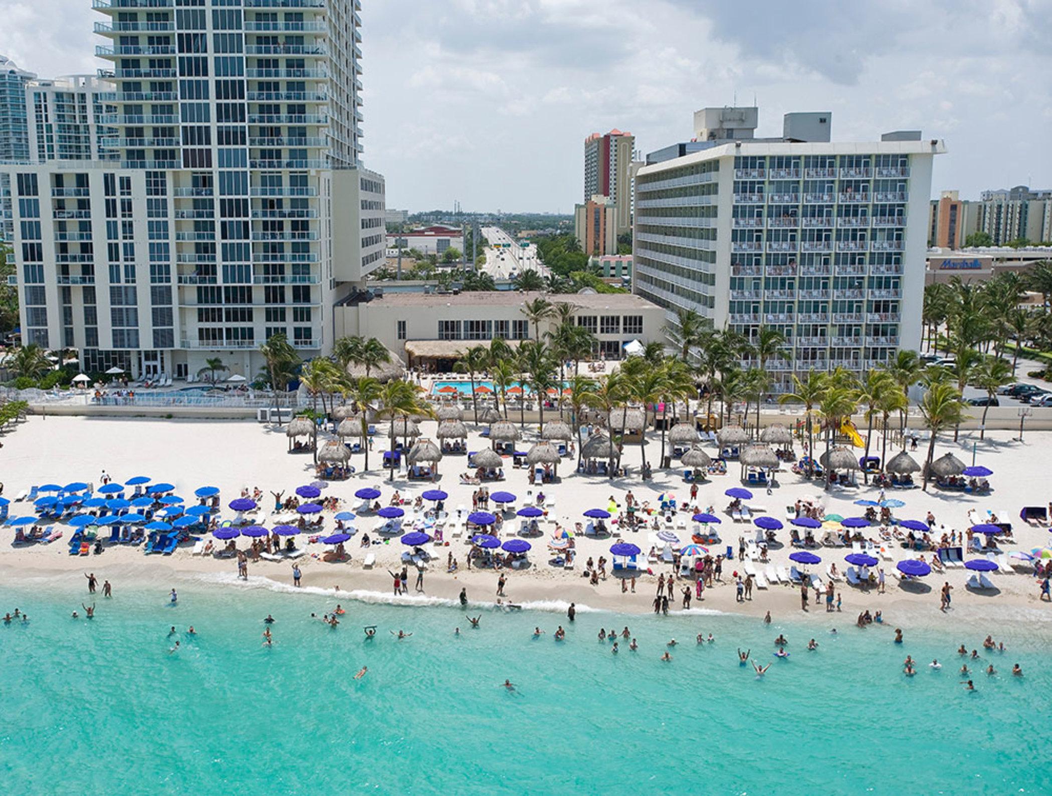 Newport Beachside Hotel & Resort Sunny Isles Beach Eksteriør billede