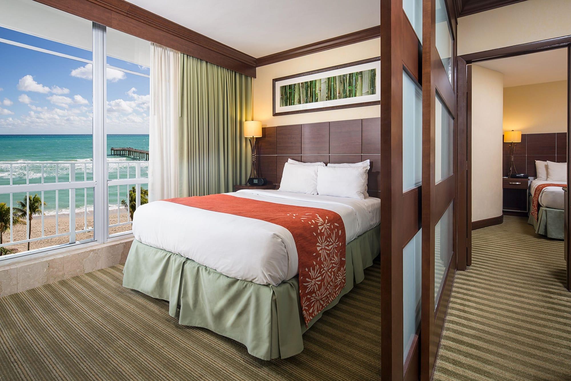 Newport Beachside Hotel & Resort Sunny Isles Beach Eksteriør billede