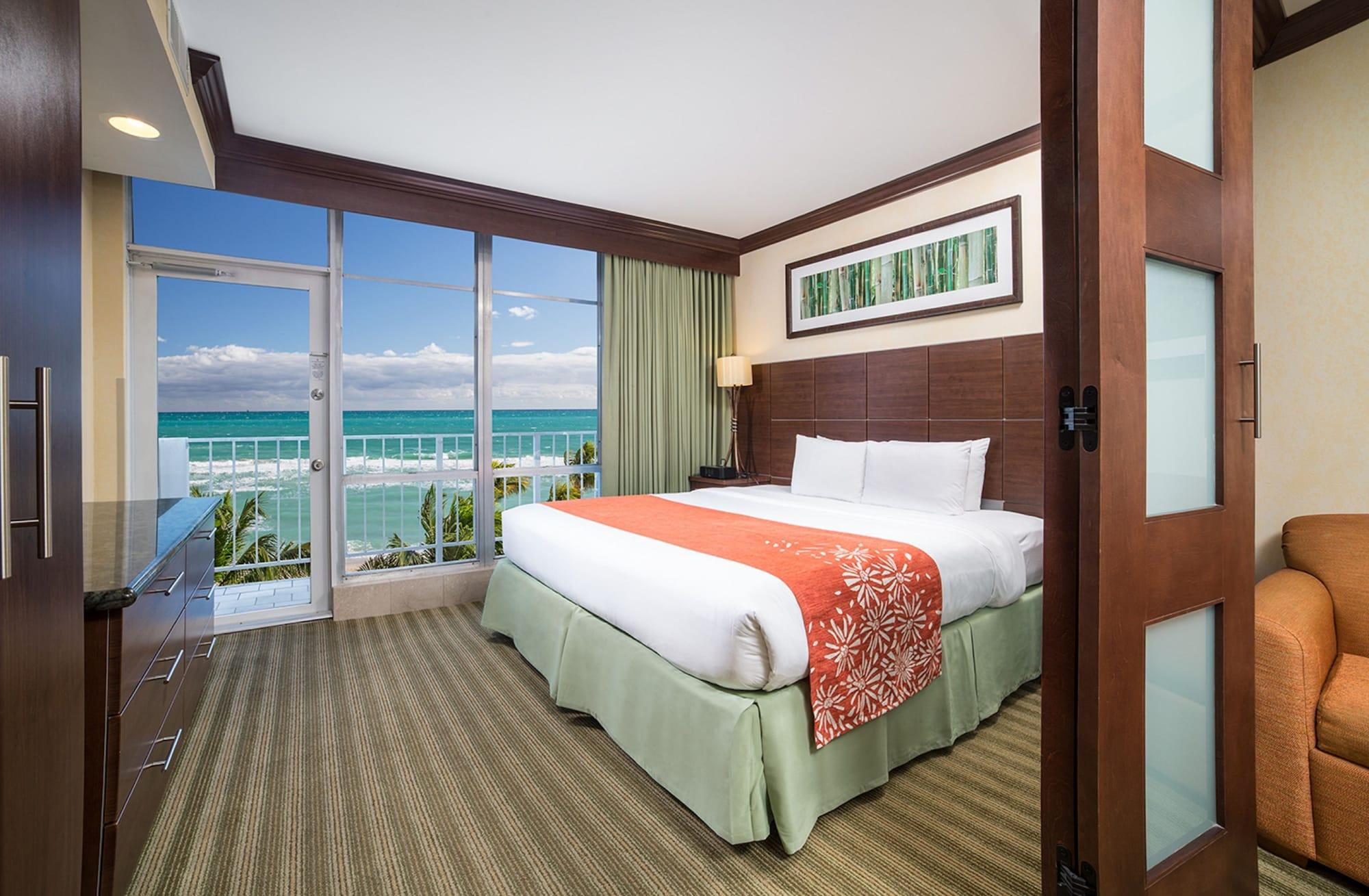 Newport Beachside Hotel & Resort Sunny Isles Beach Eksteriør billede