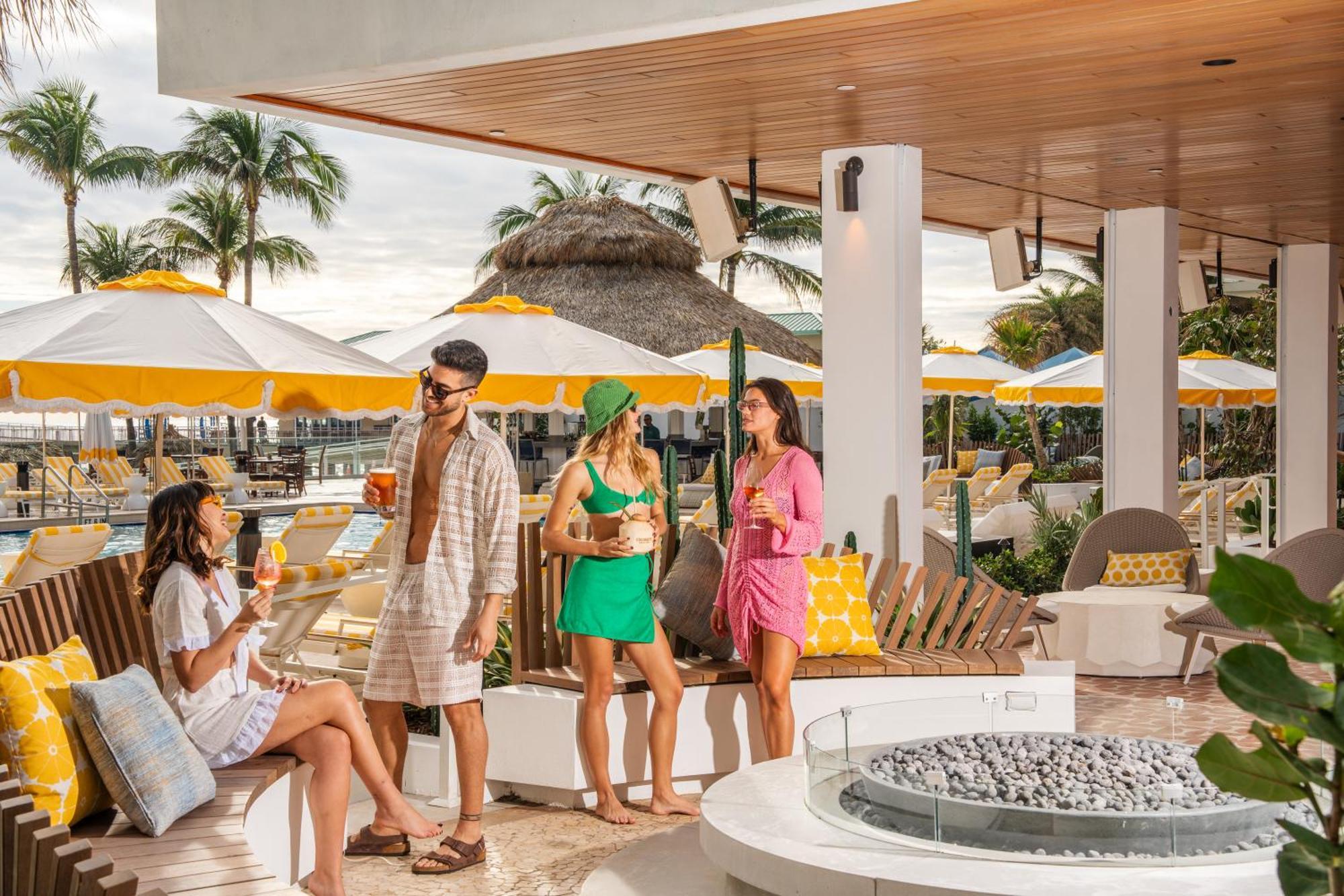 Newport Beachside Hotel & Resort Sunny Isles Beach Eksteriør billede