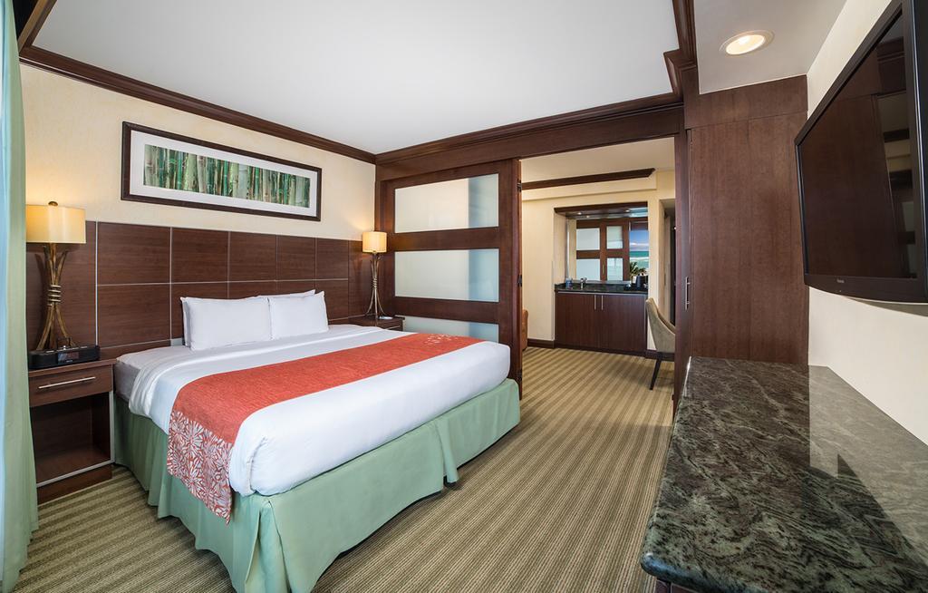 Newport Beachside Hotel & Resort Sunny Isles Beach Eksteriør billede