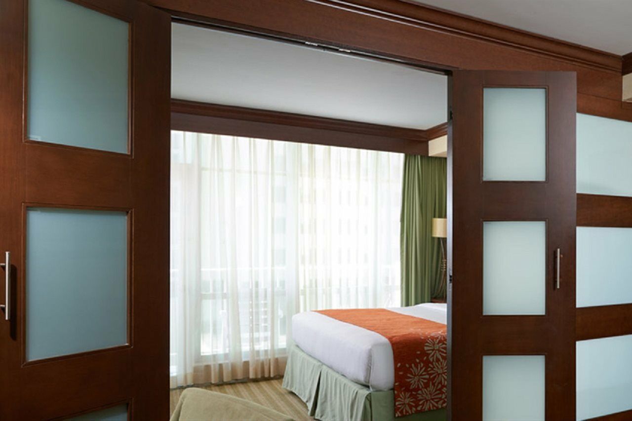Newport Beachside Hotel & Resort Sunny Isles Beach Eksteriør billede